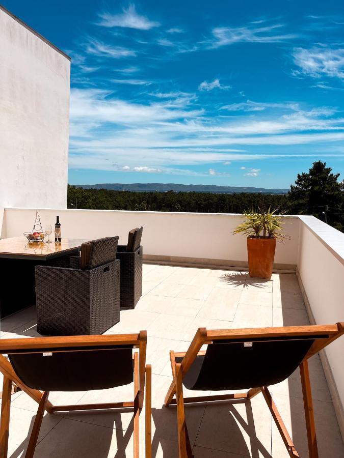 Edles Apartment In Architektenvilla Mit Grossem Pool, Sauna, Dachterrasse Und Malerischem Garten Pataias Luaran gambar